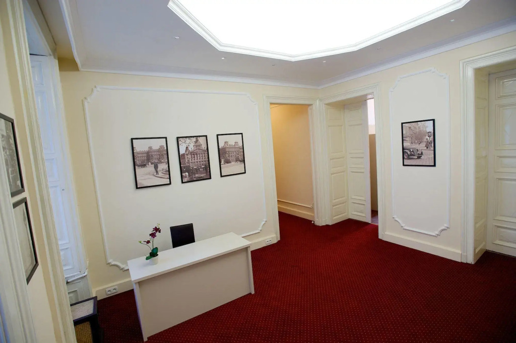 Andrassy Thai Hotel