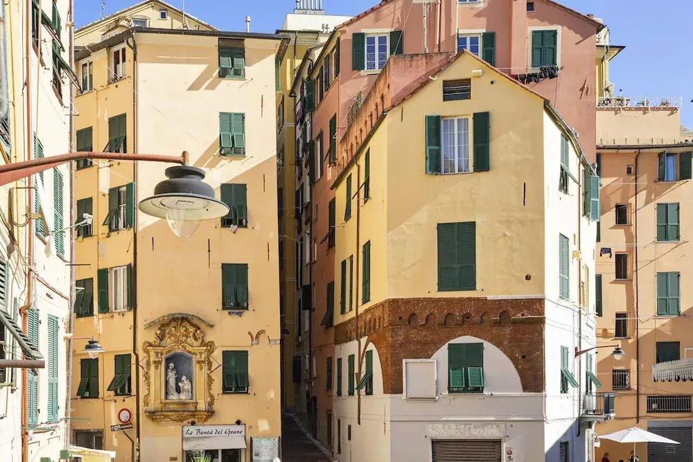 Studio des Couleurs in Genova
