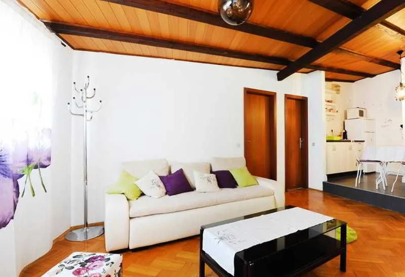 Teatro Apartments