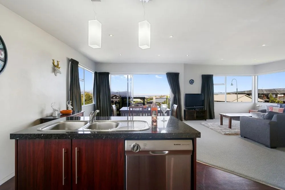 The Lakehouse - Taupo