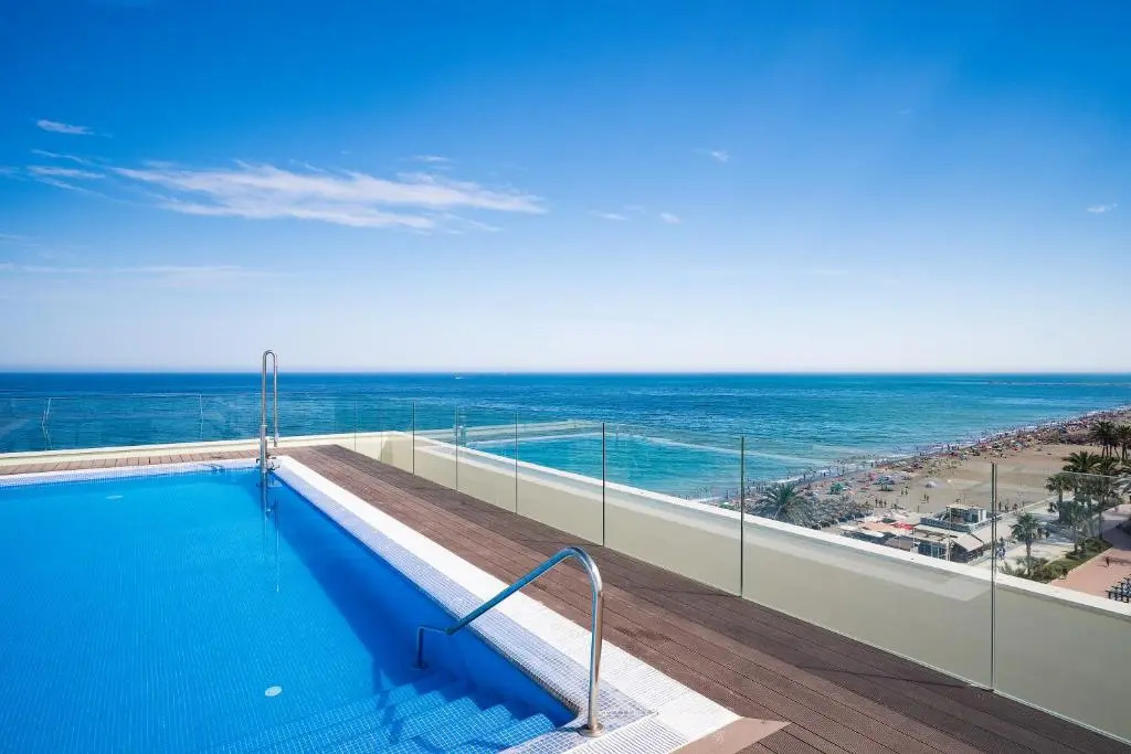 Gran vivienda de lujo frente al mar