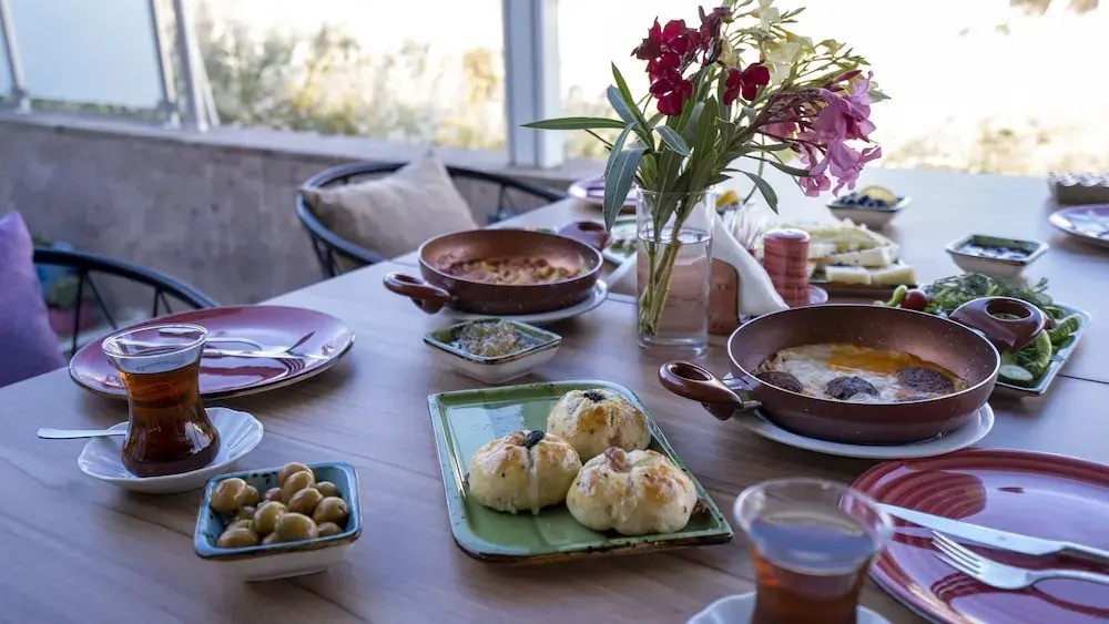 Ebruli Otel Cunda