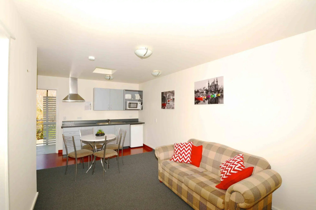 Greens Motel