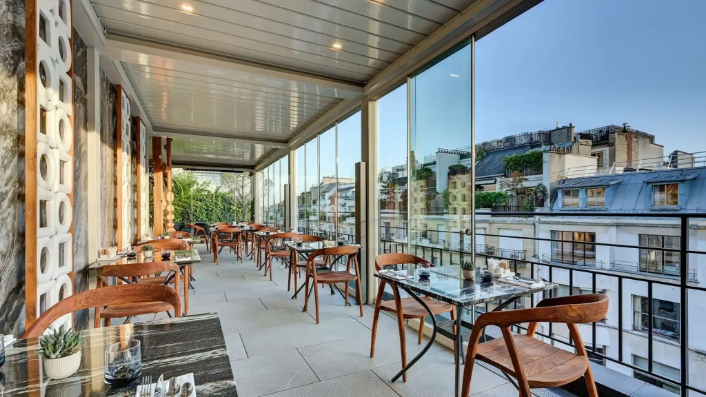 The One Alma Paris