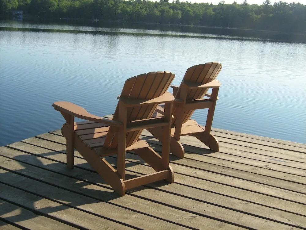 Black Lake Cabins