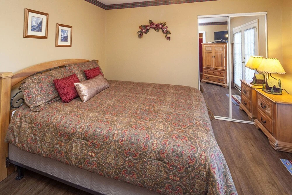 Our Tennessee Mountain Home - Great Location! Close To All The Action! cabin