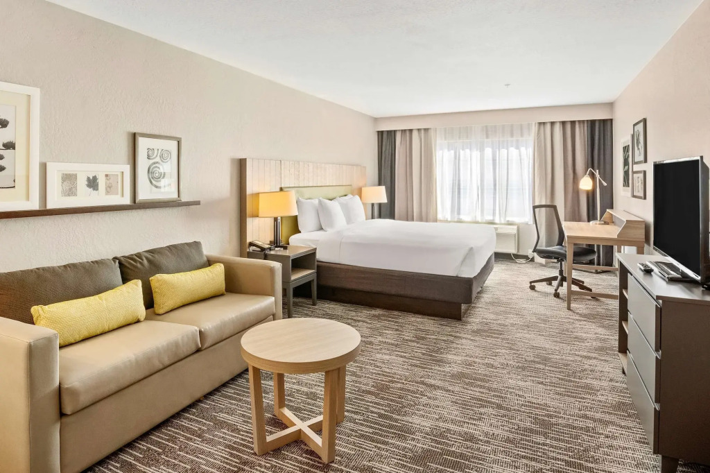 Country Inn & Suites by Radisson, Flagstaff Downtown, AZ