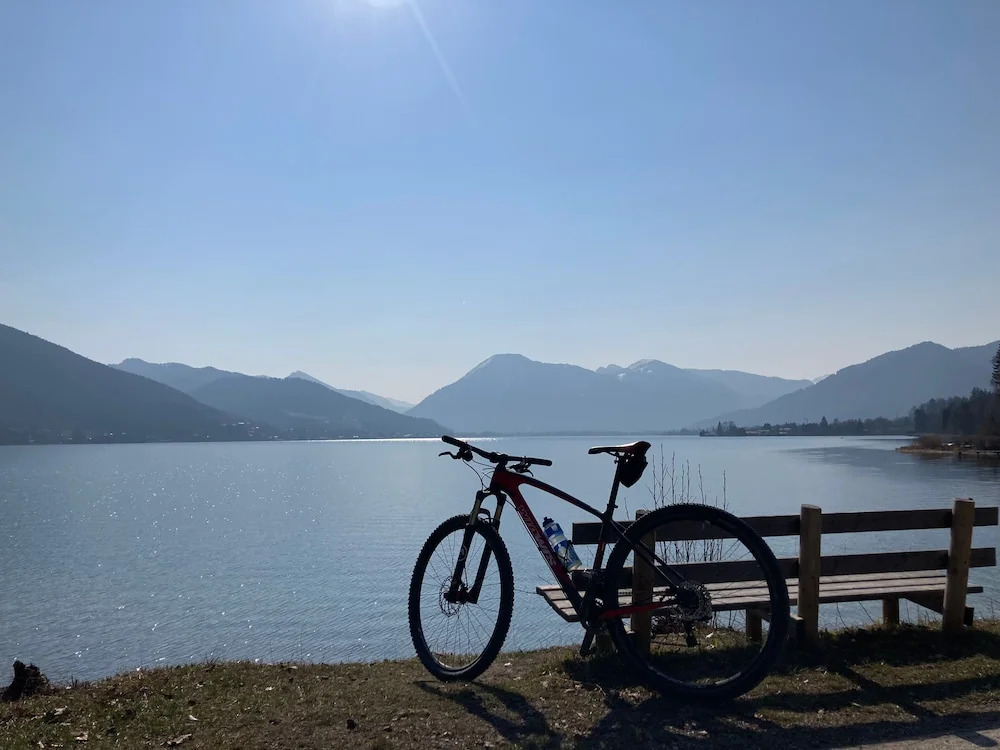 Haus Lesch - Stilvolle Appartements mit tollem Bergblick in Kreuth am Tegernsee