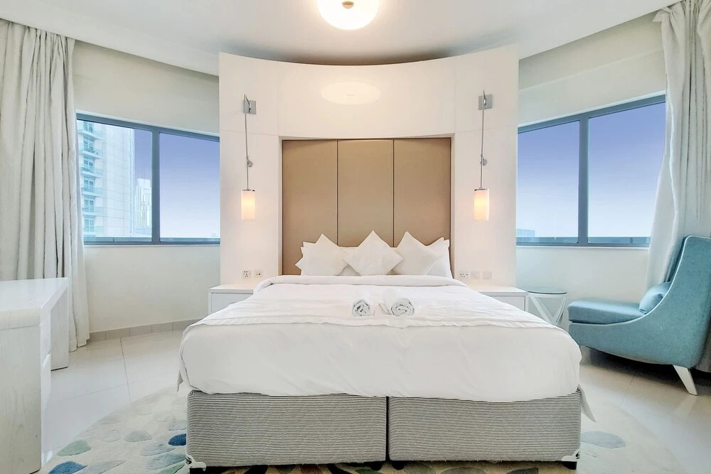 GreenFuture - Super Chic Condo With Incredible Cityscape Views