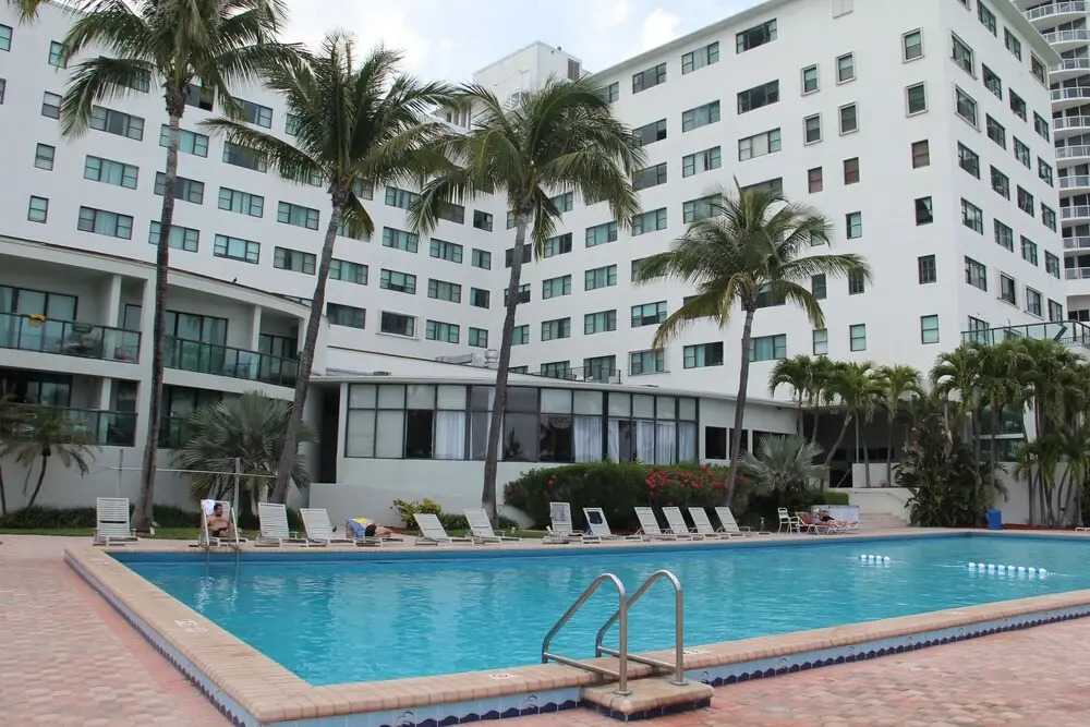Beautiful Ocean Side Studio With Kitchenette, 10 min From South Beach