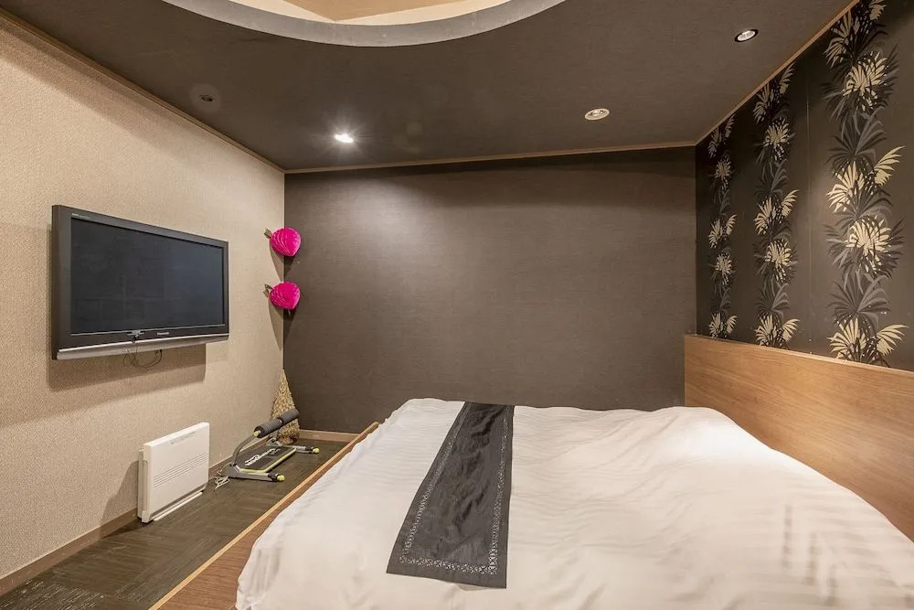 Hotel Takao Asile