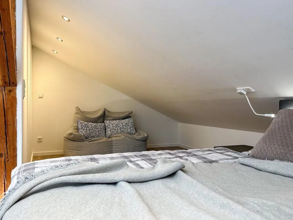 Modernes Split-level Haus Nahe am Hennesee