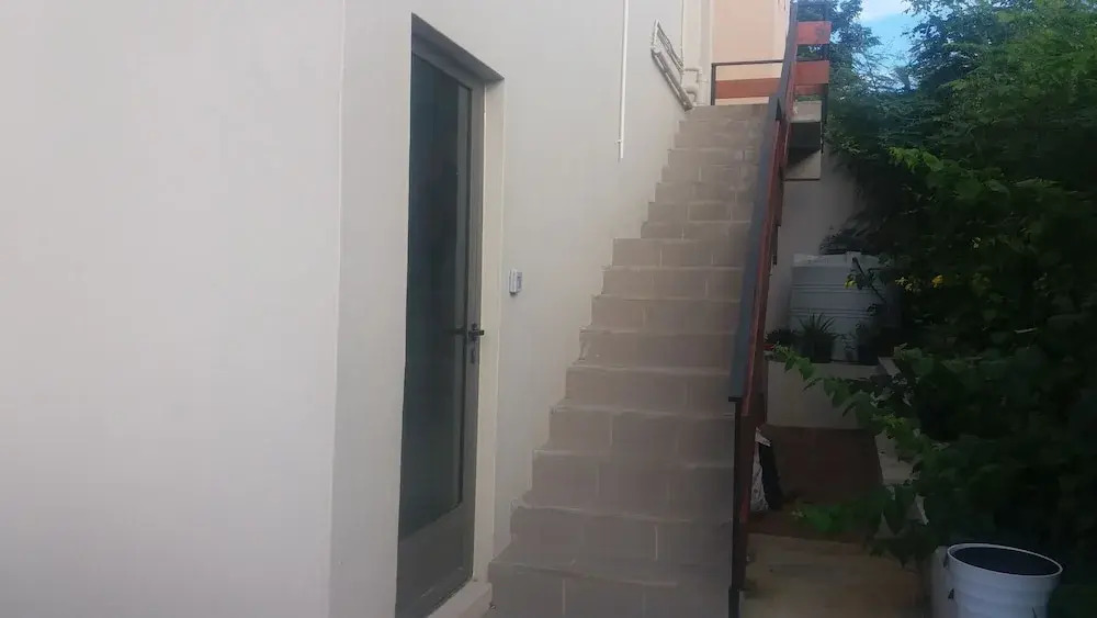 Sunny Private First Floor 1-br Beach Apartment With Spacious Balcony, Pool, Wifi