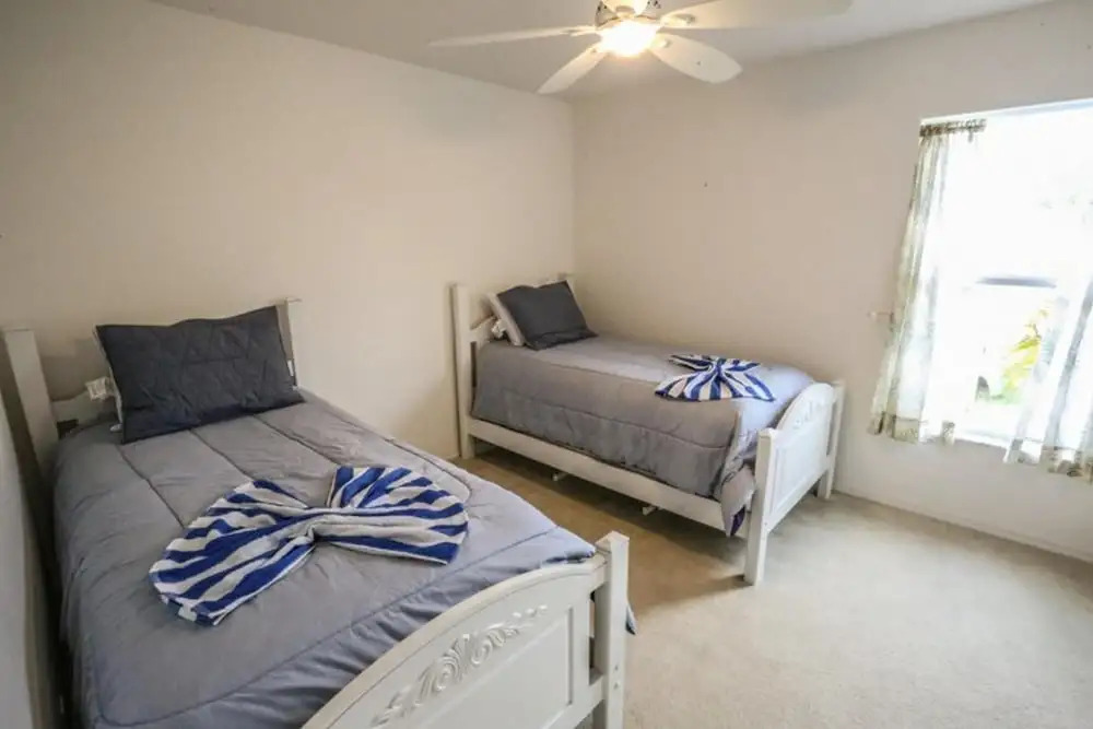 9817 Tonya Ct