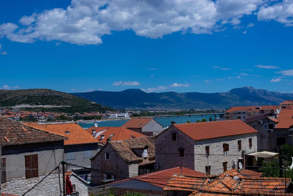 Stone house Lino Trogir