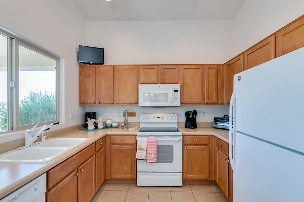 La Costa - 2 Br home by RedAwning