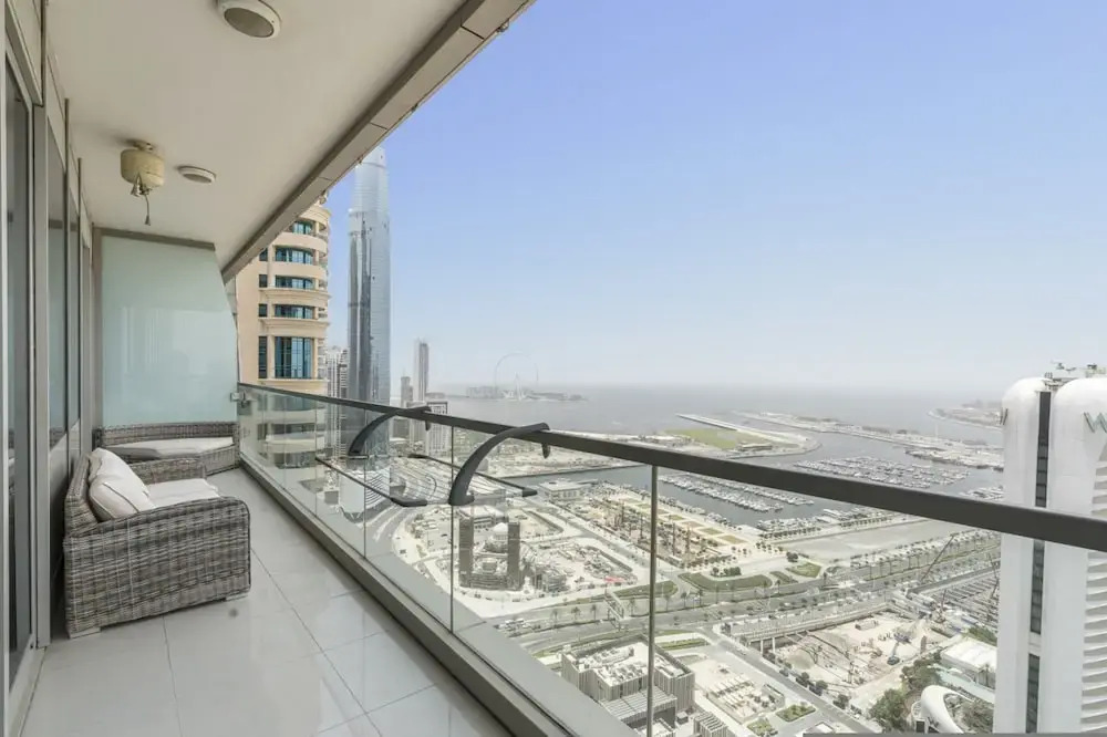 Luxury at Ocean Heights Views Dubai Marina 4 Beds Sleeps 8
