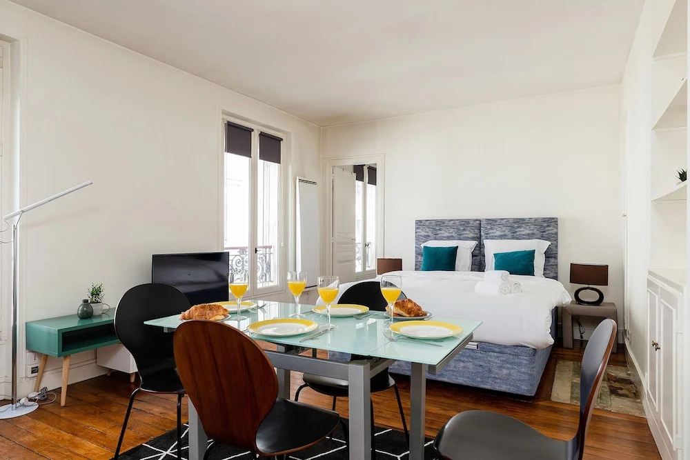 Vavin - Montparnasse Apartment