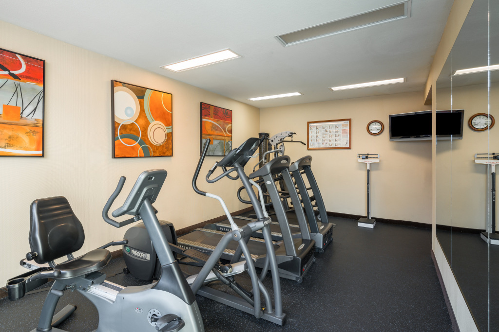 Holiday Inn Express & Suites Santa Clara - Silicon Valley by IHG