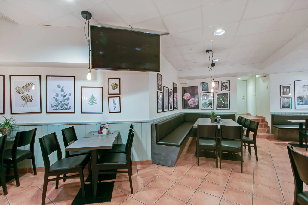 First Hotel Brommaplan