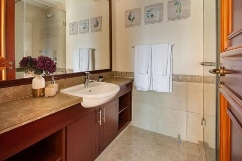 Frank Porter Fairmont Residences