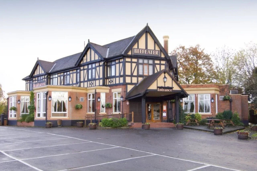 Premier Inn Manchester Airport Heald Green