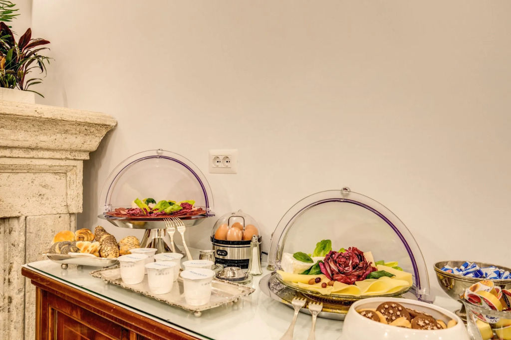 Pantheonview - Luxury Suites