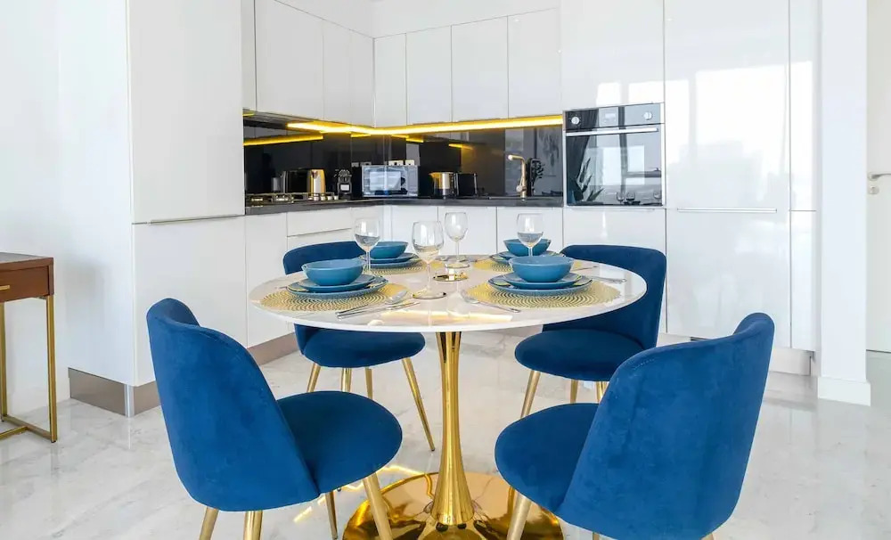 LUX The Pad Executive Suite Canal View 1