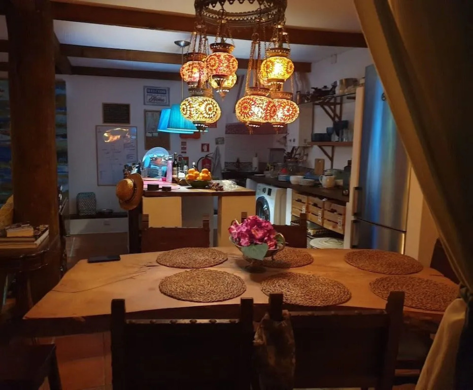 Beach House Babylon guest house with kitchenette and garden