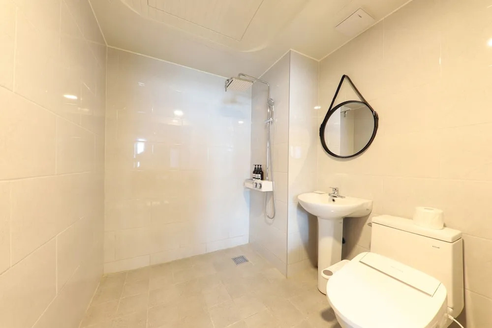 Grey70 Hotel
