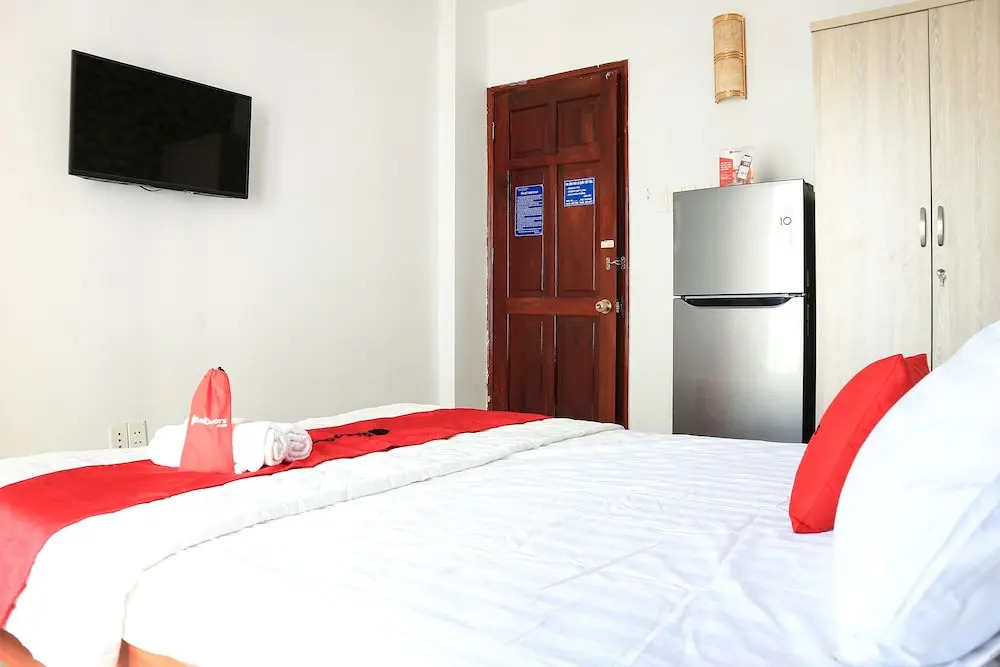 Reddoorz Near Khu che xuat Tan Thuan