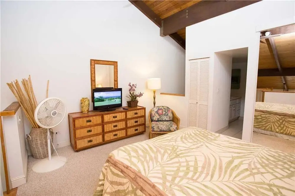 Kamaole Sands 8409 - Two Bedroom Condo with Ocean View