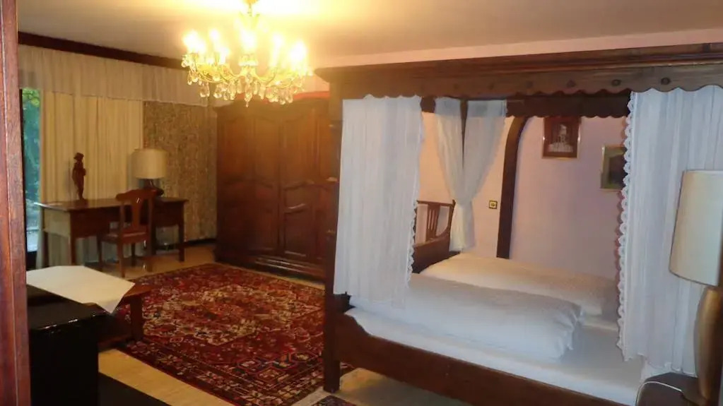 Hotel Restaurant - Häuserl im Wald Graz