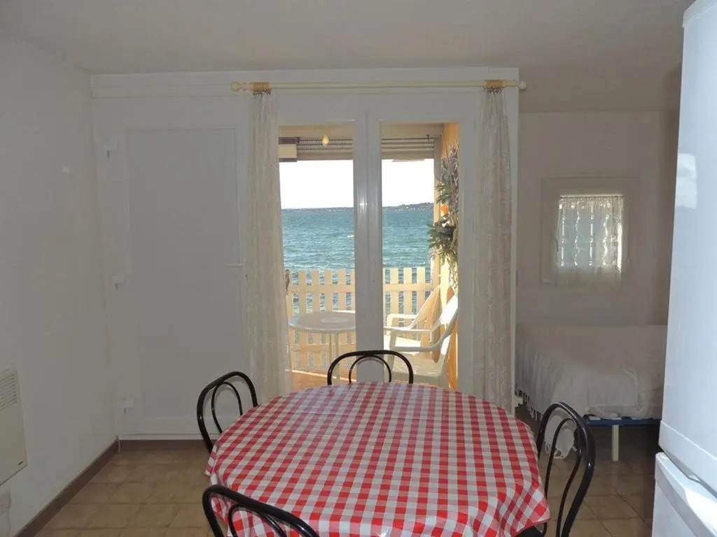 Appartement Balaruc-les-Bains, 1 pièce, 2 personnes - FR-1-571-38