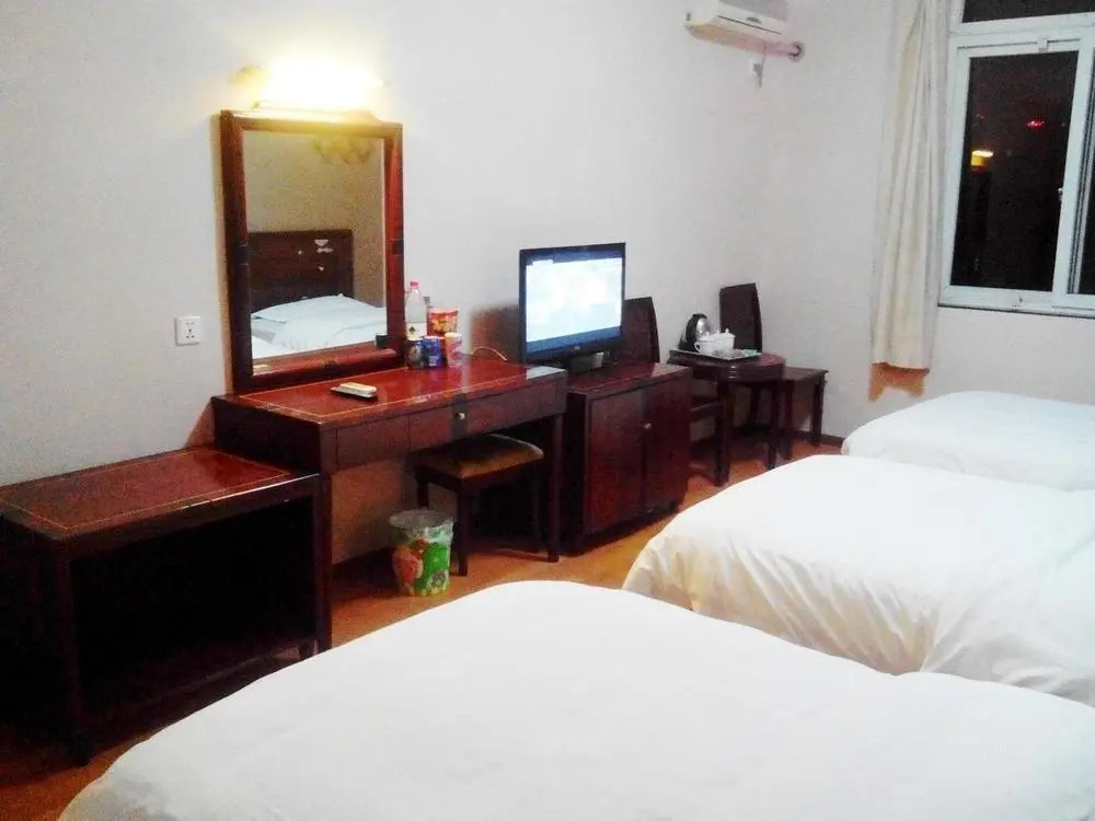 Huacheng Business Hotel