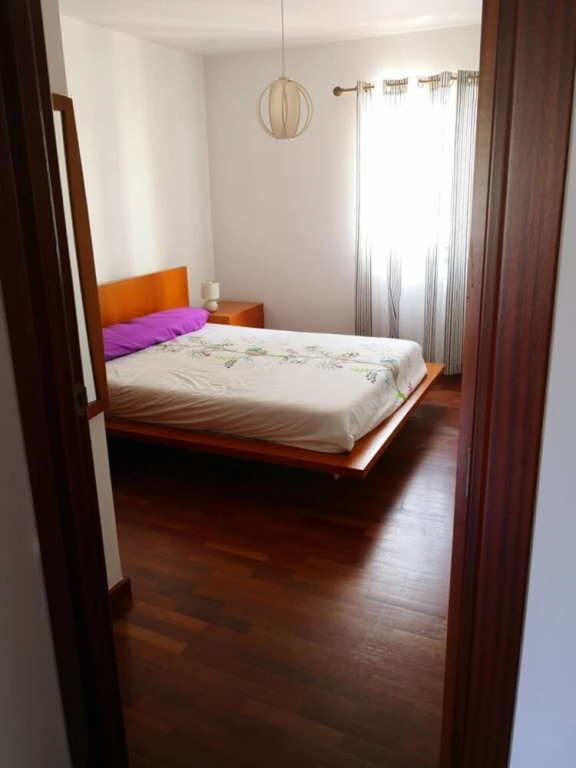 Impeccable 4-bed Apartment in Funchal