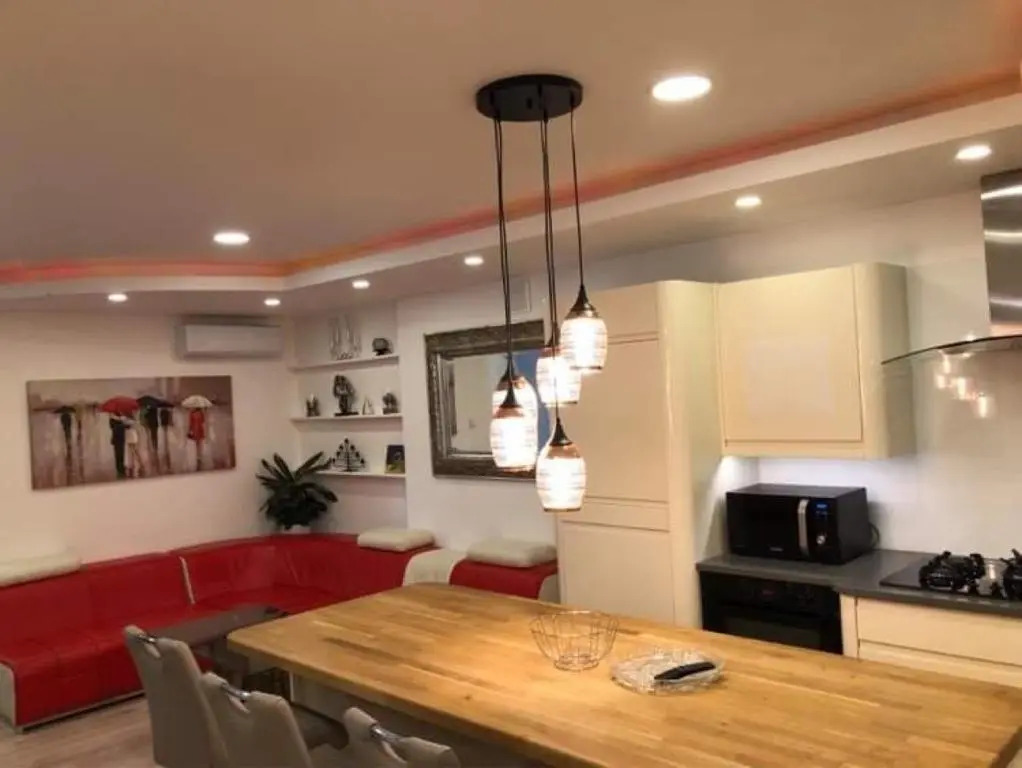 Nice 3 bedroom apartment close to Botanical Garden