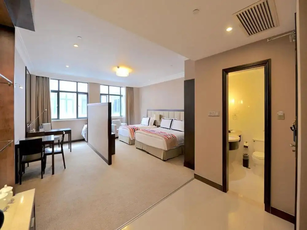 Donghu Service Apartment Hotel