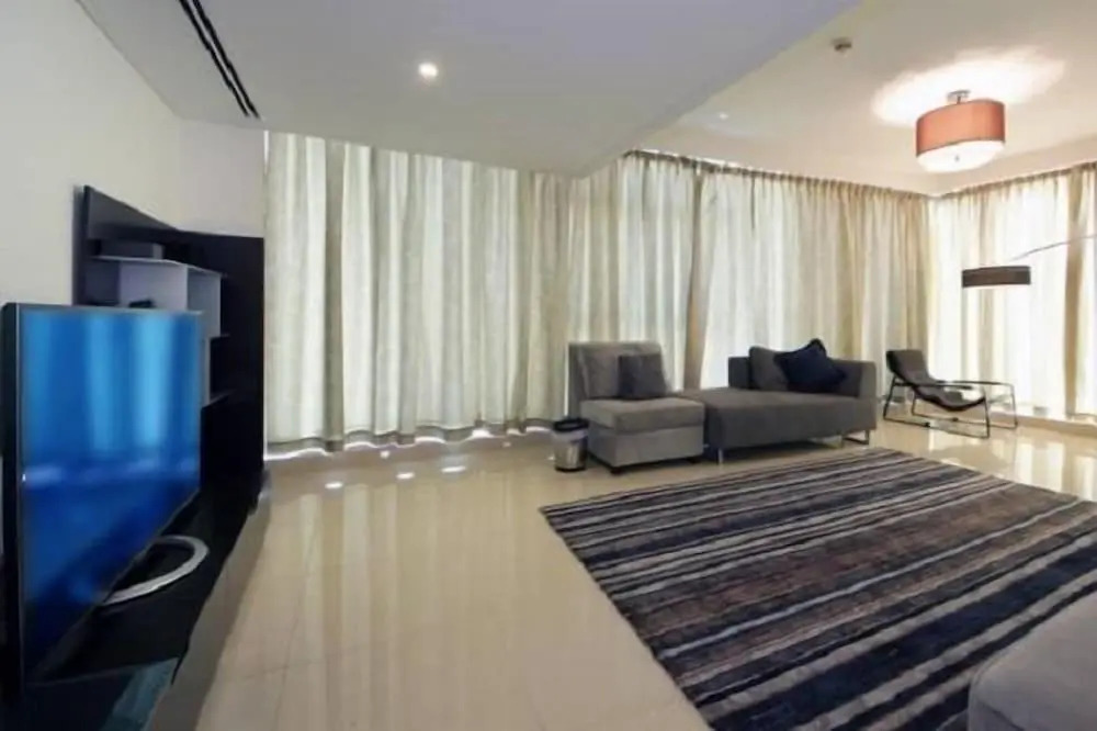 Luxurious High Floor Duplex 3 Bedroom