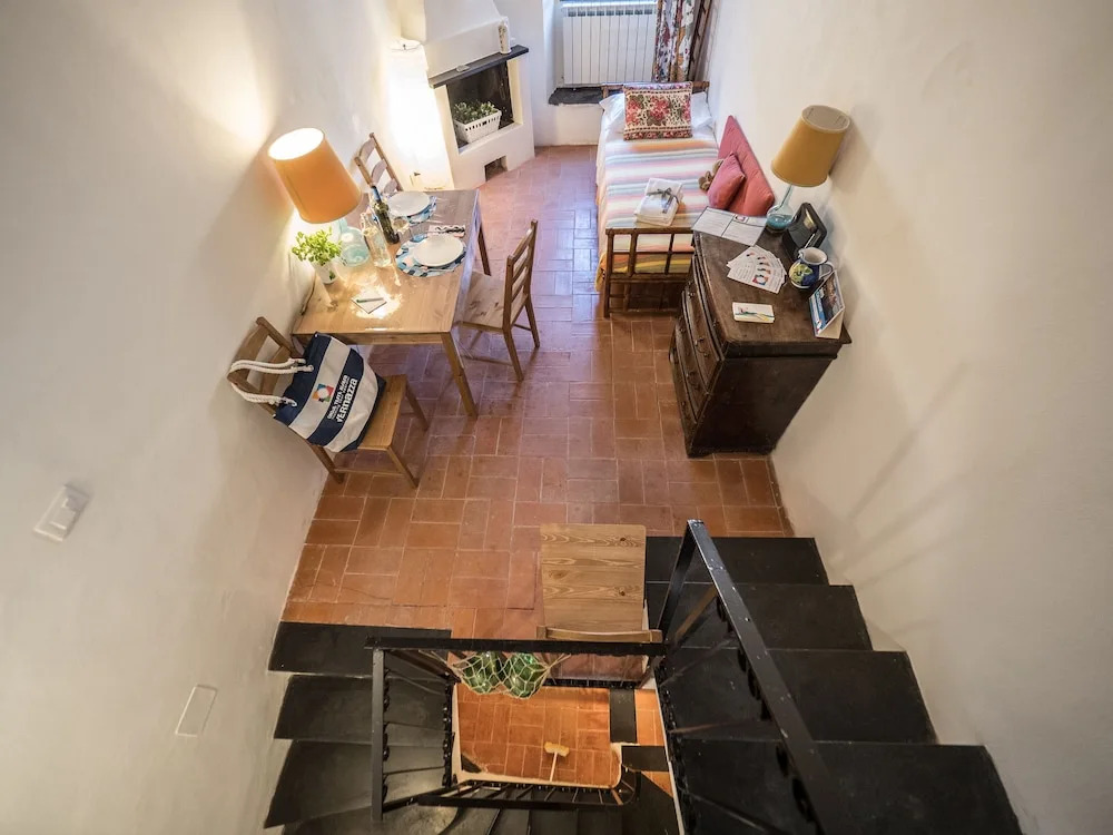Refilea Sea View Tower Villa