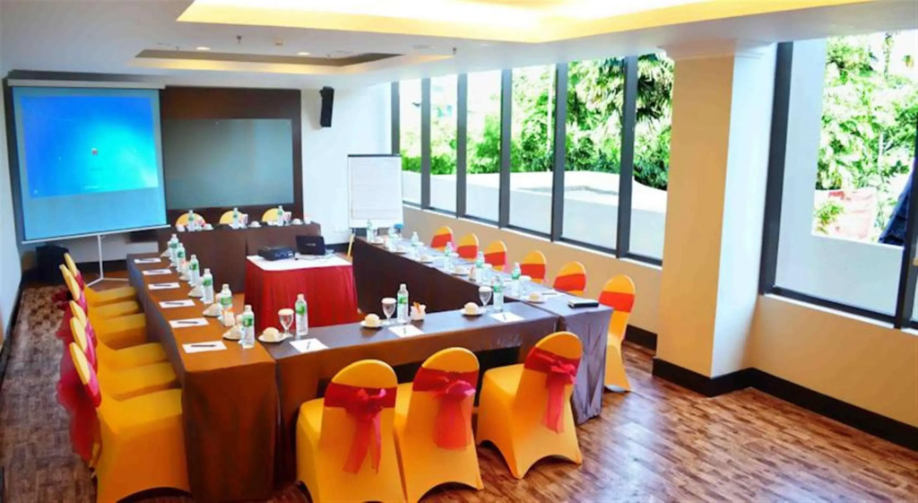 Kyriad Bumiminang Hotel