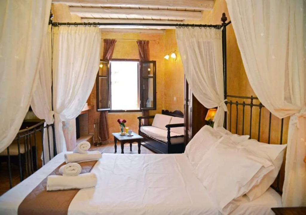 Odos Oneiron Boutique Hotel