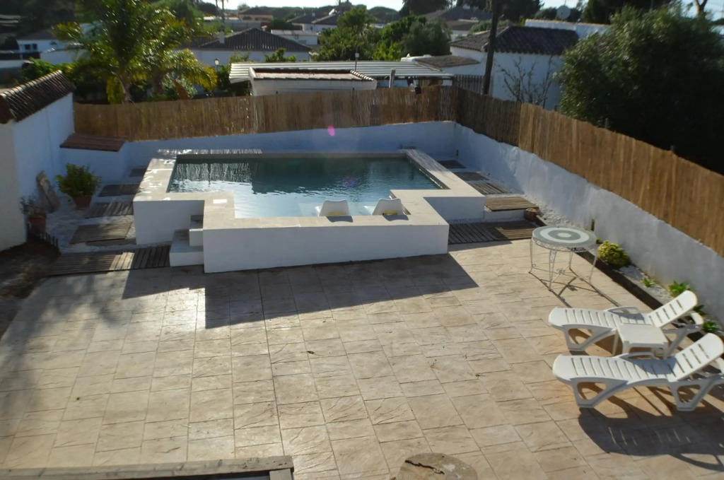La Estrella - piscina privada