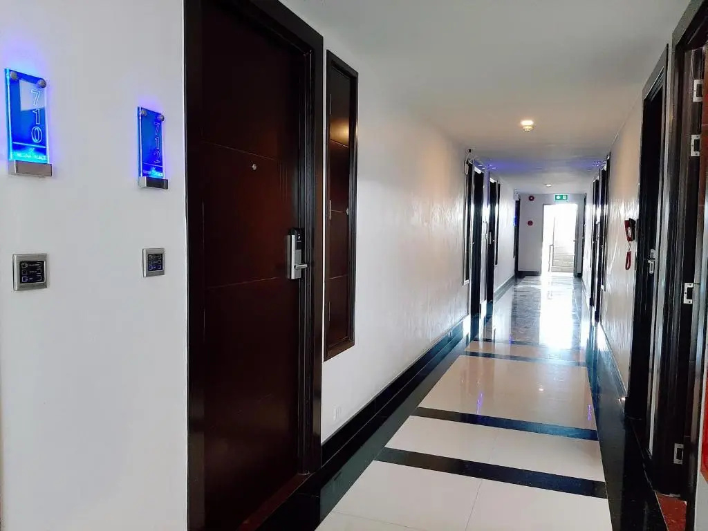 Vareena palace hotel