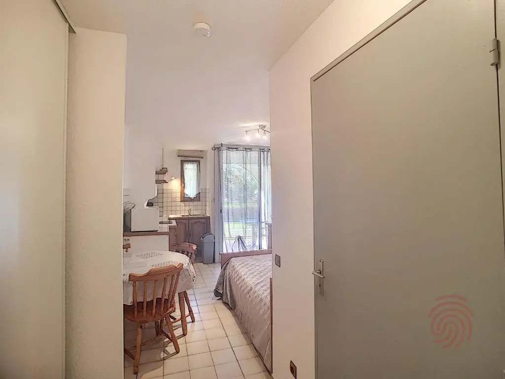 Appartement Lamalou-les-Bains, 1 pièce, 2 personnes - FR-1-451-98