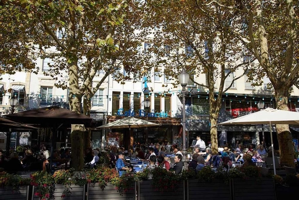 Hotel Francais