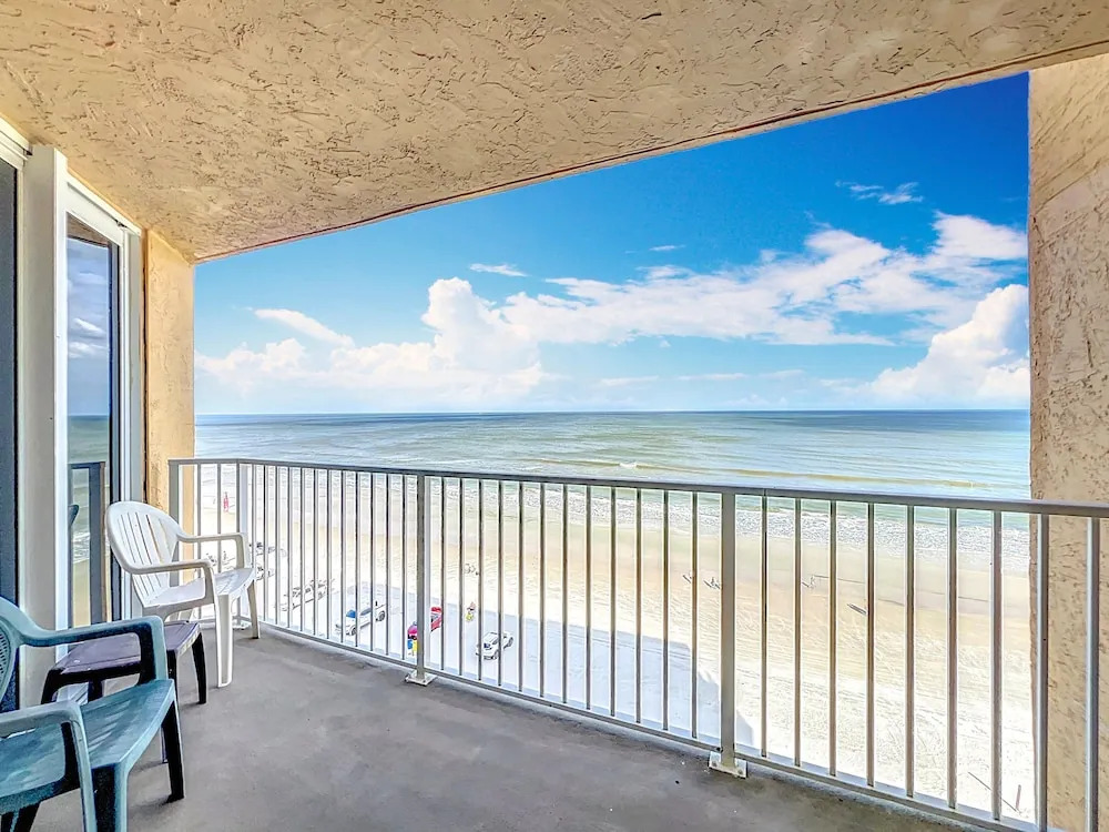 Oceania Beach Club 803