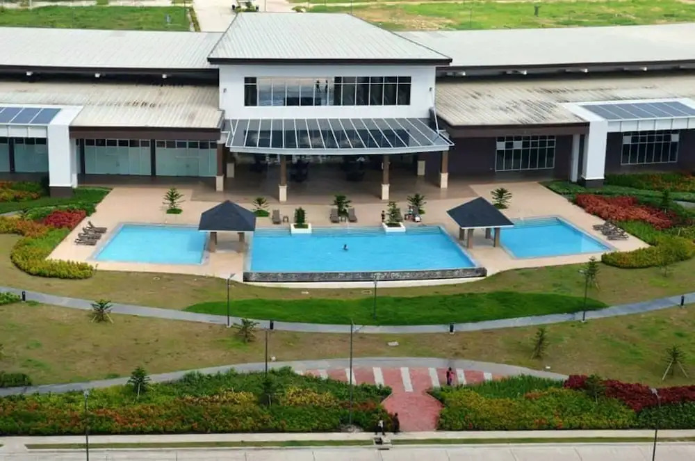 Wind Suites Tagaytay Condotel