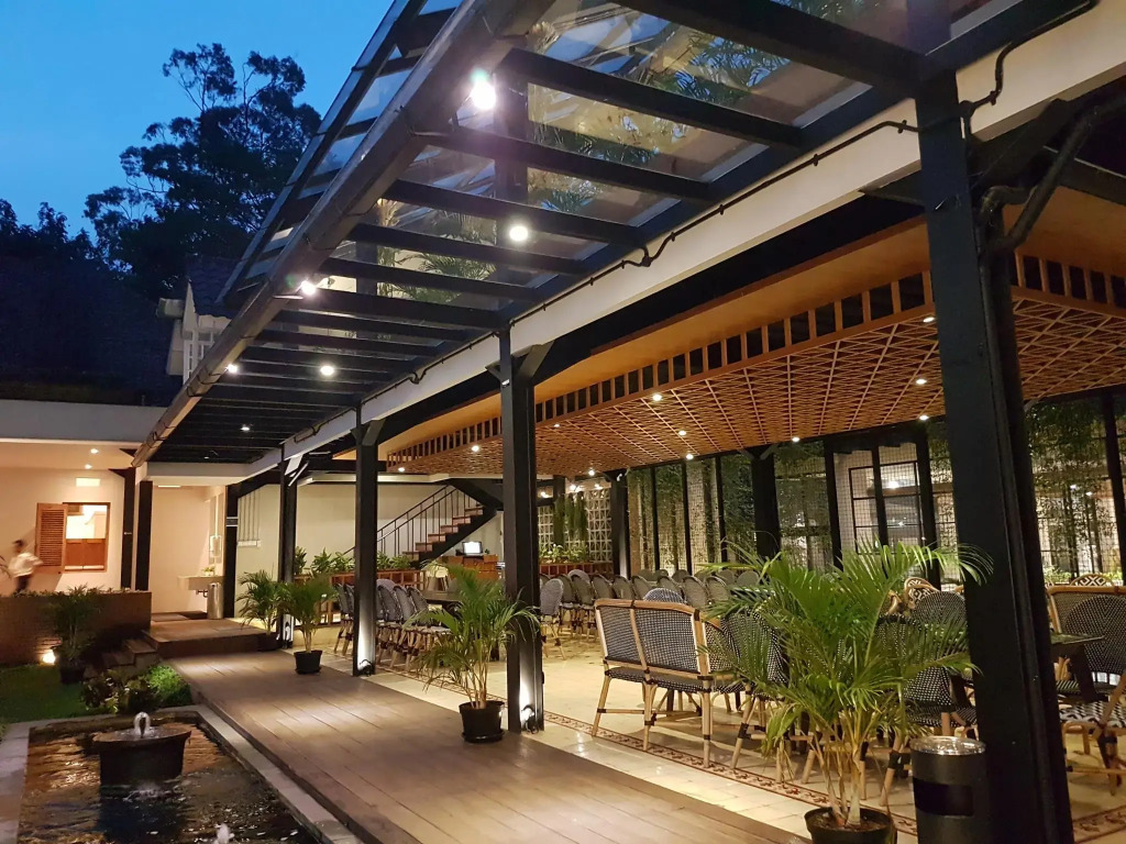 Beehive Boutique Hotel