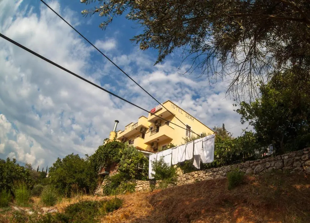 Hotel Sema